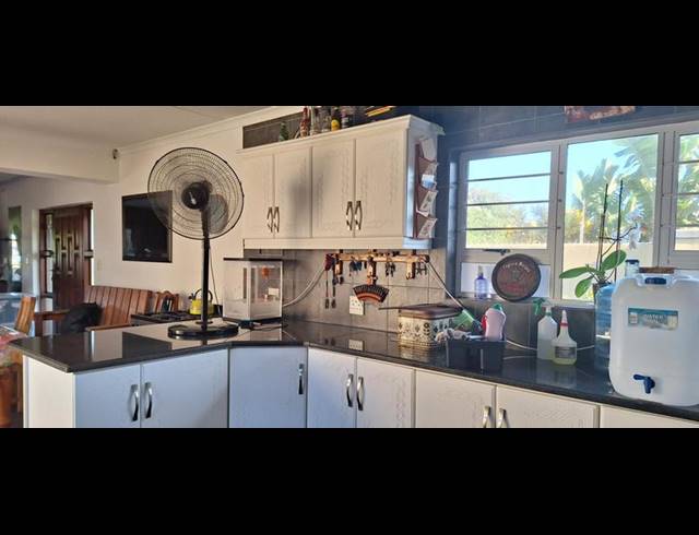 4 BEDROOM PROPERTY TO RENT IN WIDENHAM